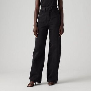 Levi’s Cinch Women's Black Flare Jeans in Capturing Moments